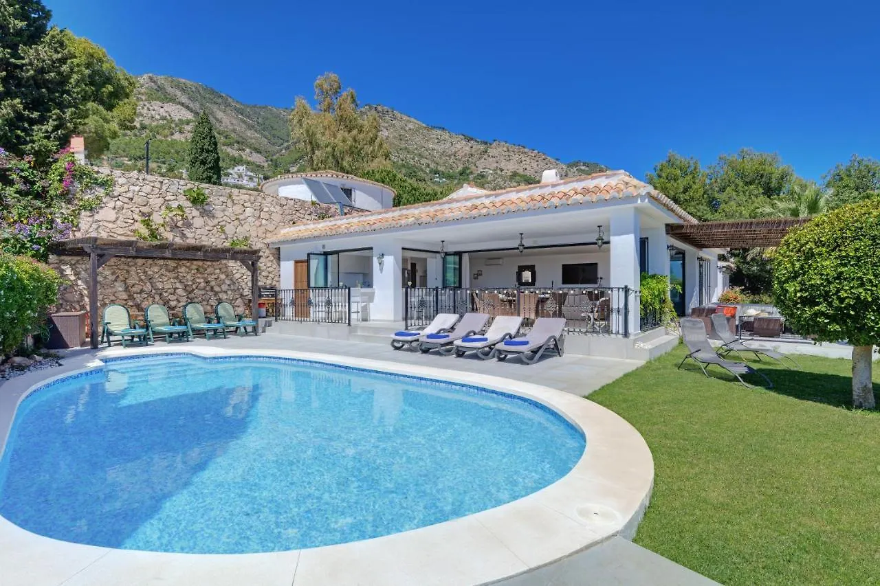 La Escala - 6 Bedroom Villa With Pool Mijas