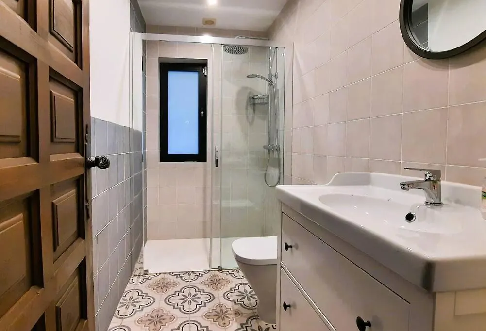 La Escala - 6 Bedroom Villa With Pool Михас